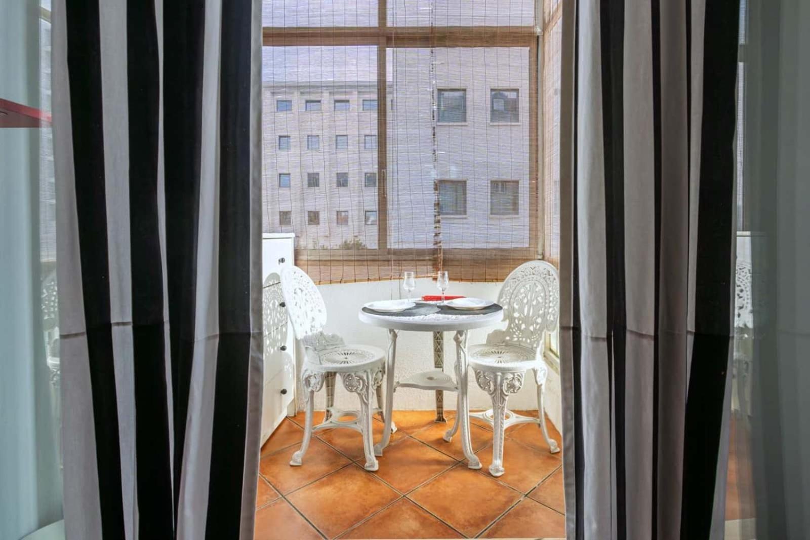 Caza Latina Apartment Lisbon Exterior photo